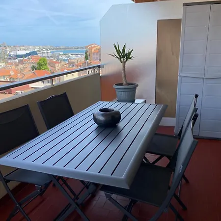 Apartment Centre Lou Souquetan